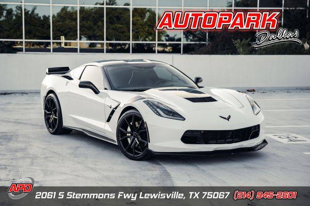 2015 Chevrolet Corvette 1LT RWD photo