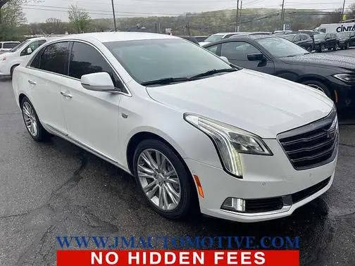 2018 Cadillac XTS Luxury FWD photo