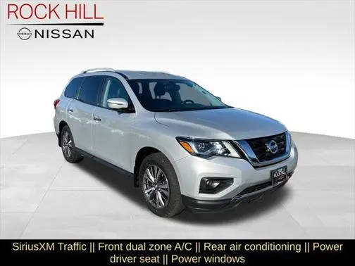 2019 Nissan Pathfinder SL 4WD photo