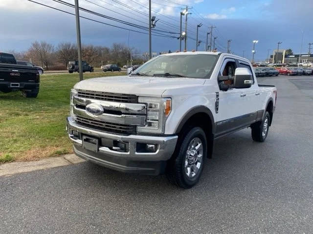 2019 Ford F-350 Super Duty King Ranch 4WD photo