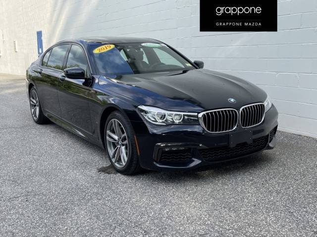 2019 BMW 7 Series 740i xDrive AWD photo