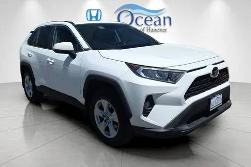 2019 Toyota RAV4 XLE AWD photo