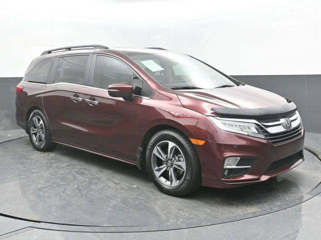 2019 Honda Odyssey Touring FWD photo