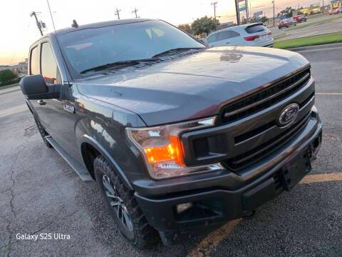 2019 Ford F-150 XLT 4WD photo
