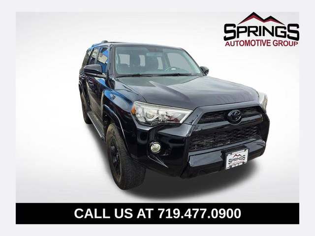 2019 Toyota 4Runner SR5 4WD photo