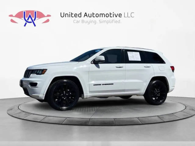 2019 Jeep Grand Cherokee Altitude 4WD photo
