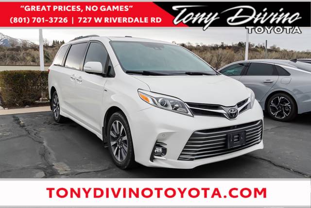 2019 Toyota Sienna Limited Premium AWD photo