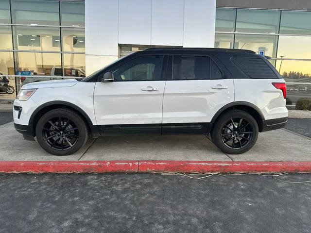 2019 Ford Explorer XLT 4WD photo