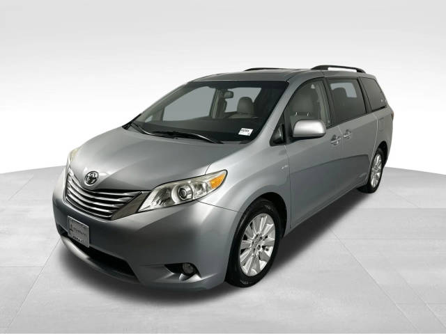 2016 Toyota Sienna XLE Premium AWD photo