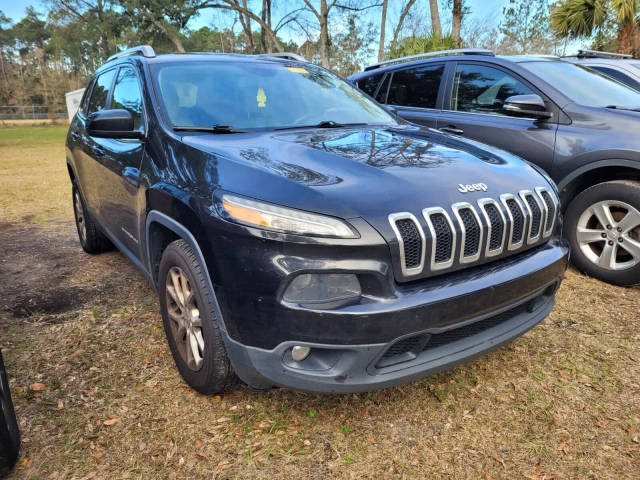 2016 Jeep Cherokee Latitude FWD photo