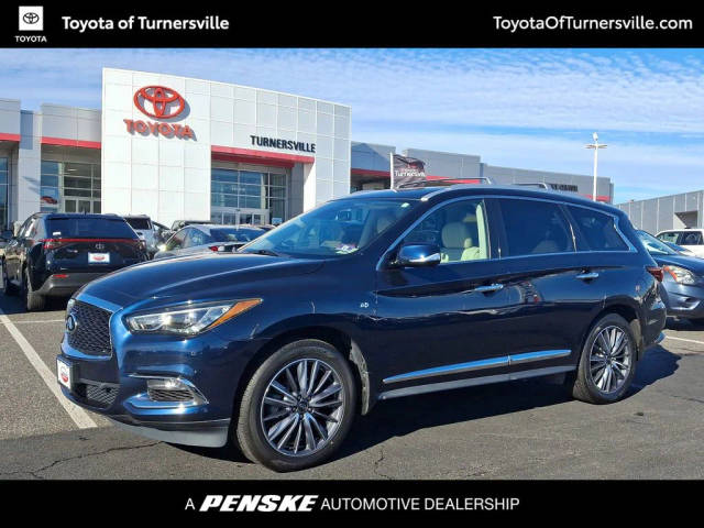 2019 Infiniti QX60 LUXE AWD photo