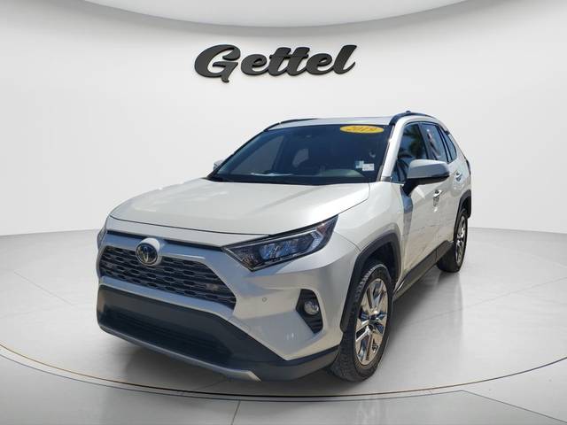 2019 Toyota RAV4 Limited FWD photo