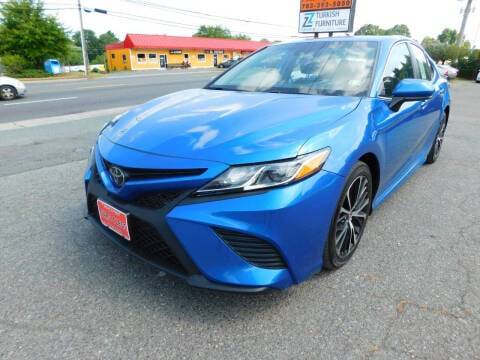 2019 Toyota Camry SE FWD photo