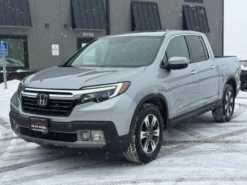 2019 Honda Ridgeline RTL-E AWD photo