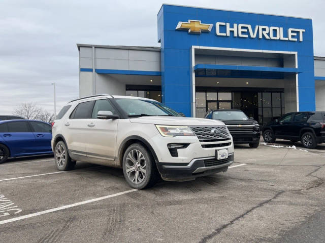 2019 Ford Explorer Platinum 4WD photo