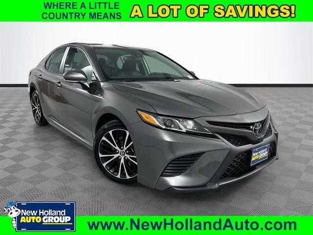 2019 Toyota Camry SE FWD photo