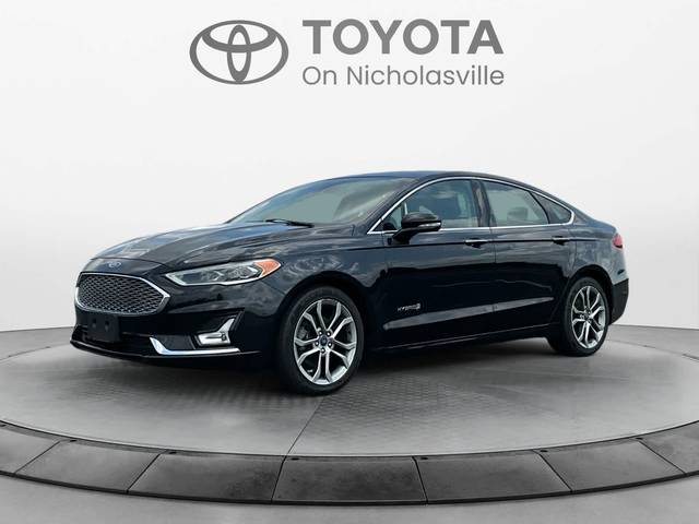 2019 Ford Fusion Titanium FWD photo