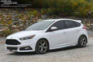 2017 Ford Focus ST FWD photo