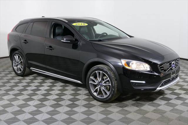 2018 Volvo V60 Cross Country  AWD photo