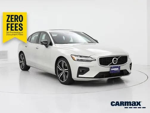 2019 Volvo S60 R-Design FWD photo