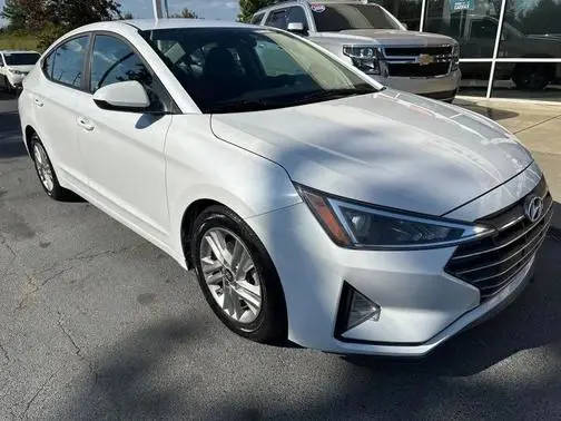 2019 Hyundai Elantra SEL FWD photo