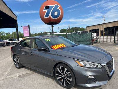 2019 Nissan Altima 2.5 SR FWD photo
