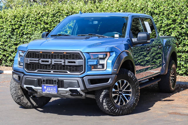 2019 Ford F-150 Raptor 4WD photo