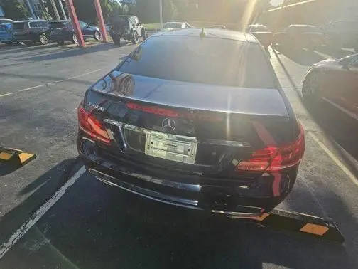 2016 Mercedes-Benz E-Class E 400 RWD photo