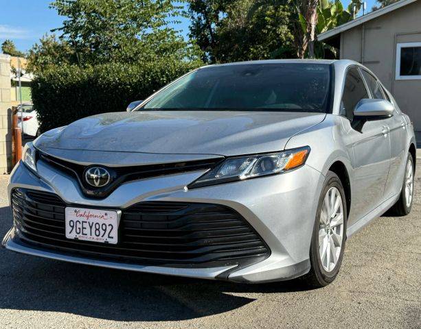 2019 Toyota Camry LE FWD photo