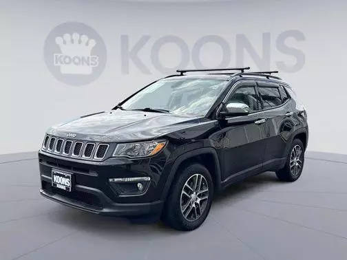 2019 Jeep Compass Latitude w/Sun/Wheel Pkg FWD photo