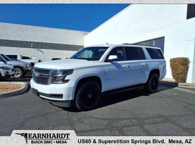 2018 Chevrolet Suburban LT RWD photo