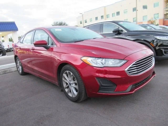 2019 Ford Fusion SE FWD photo