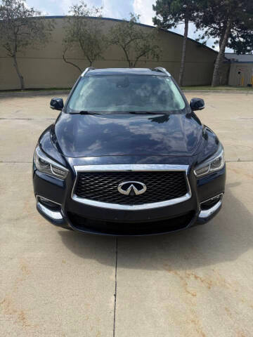 2019 Infiniti QX60 LUXE AWD photo