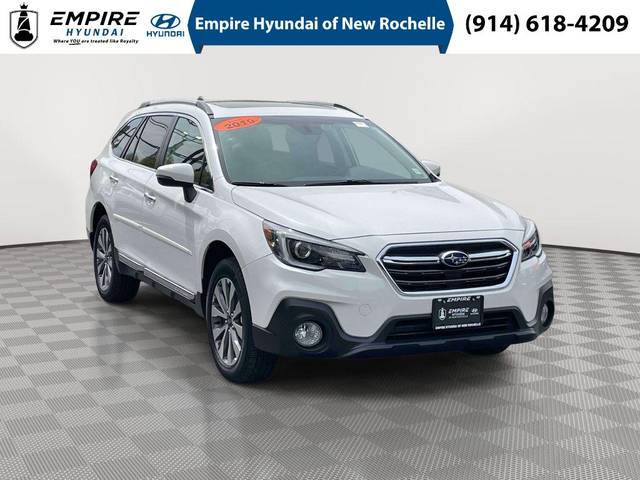 2019 Subaru Outback Touring AWD photo
