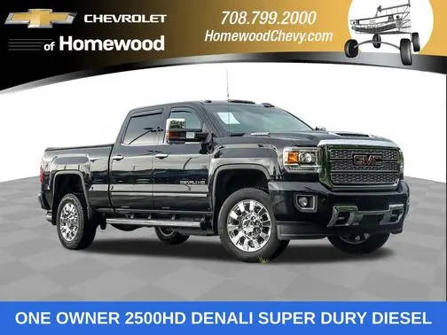 2019 GMC Sierra 2500HD Denali 4WD photo