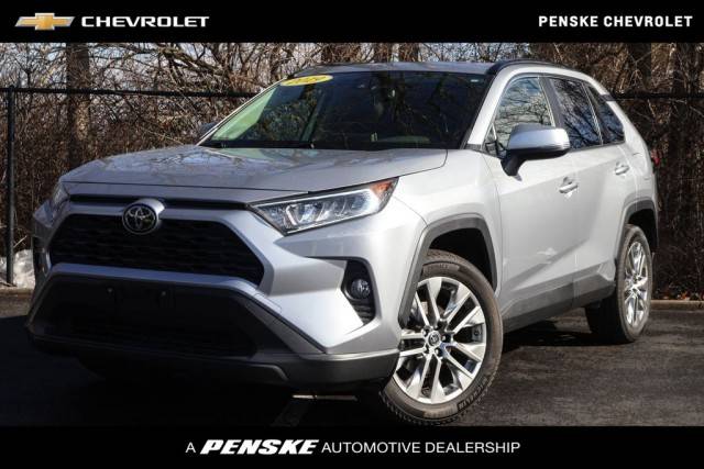 2019 Toyota RAV4 XLE Premium AWD photo