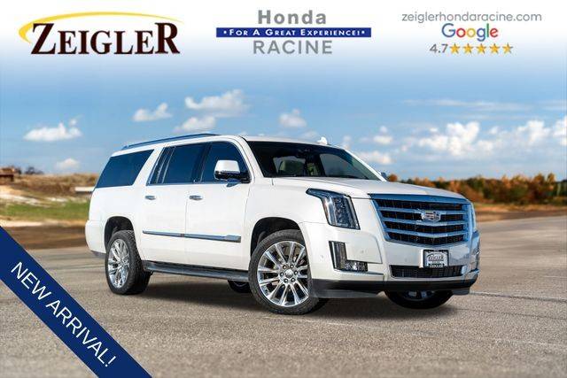 2019 Cadillac Escalade ESV Luxury 4WD photo