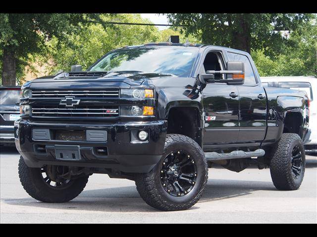 2018 Chevrolet Silverado 2500HD LT 4WD photo