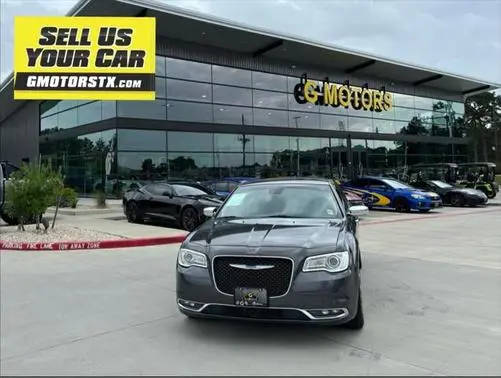 2018 Chrysler 300 Limited RWD photo