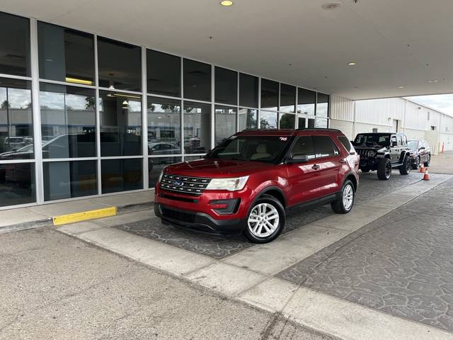 2016 Ford Explorer Base FWD photo