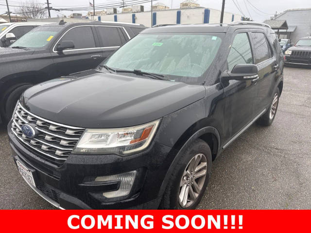 2017 Ford Explorer XLT FWD photo