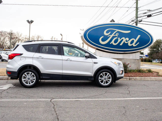2019 Ford Escape SEL FWD photo