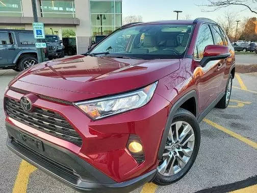 2019 Toyota RAV4 XLE Premium AWD photo