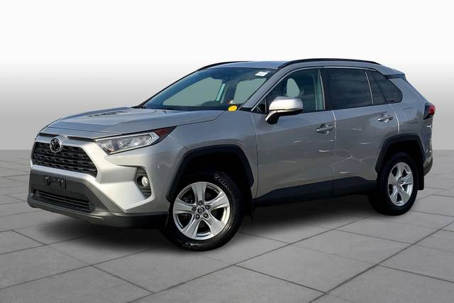 2019 Toyota RAV4 XLE AWD photo