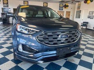 2019 Ford Edge Titanium FWD photo