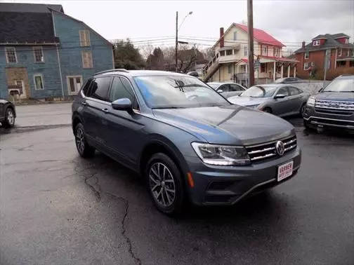 2019 Volkswagen Tiguan SEL R-Line Black AWD photo