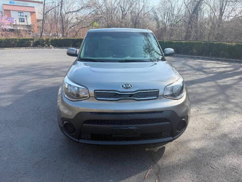 2019 Kia Soul Base FWD photo