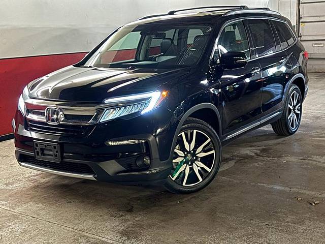 2019 Honda Pilot Touring 8-Passenger AWD photo