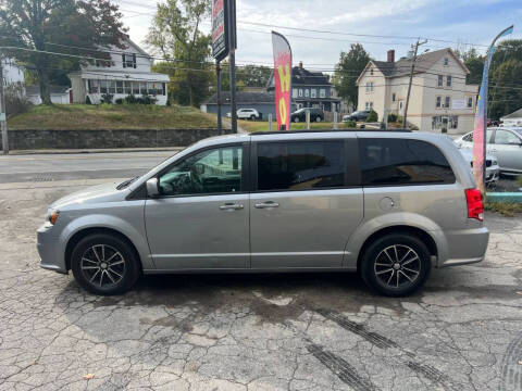 2018 Dodge Grand Caravan GT FWD photo