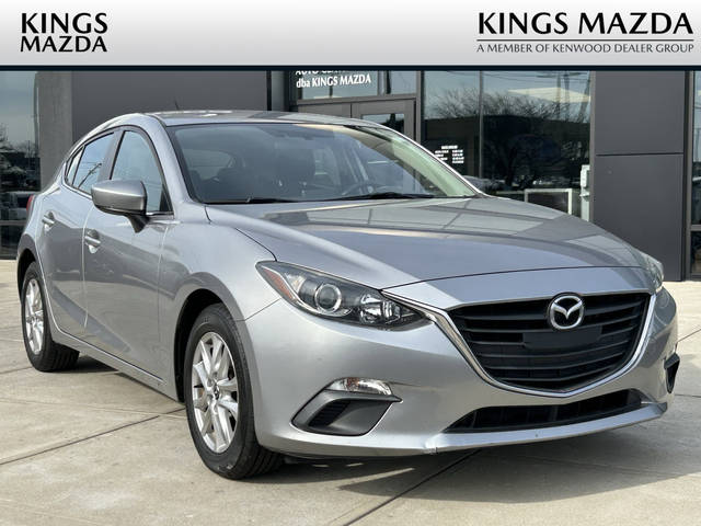 2016 Mazda 3 i Sport FWD photo